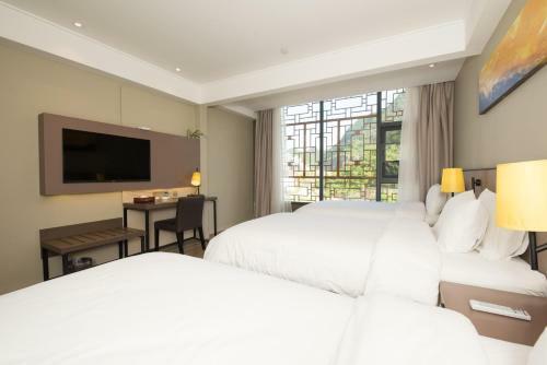 Sixuan Sanheng Hotel
