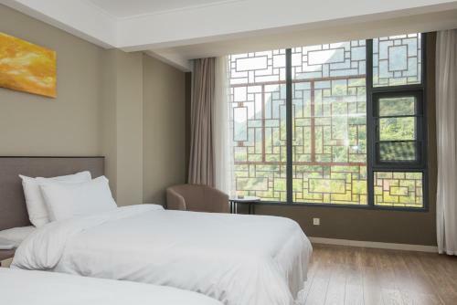 Sixuan Sanheng Hotel