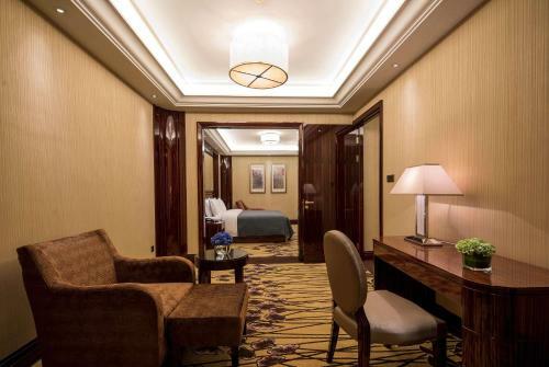 Hotel Wyndham Zhuji West