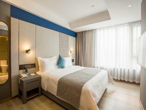 Lano Hotel Zhenjiang Rt-mart