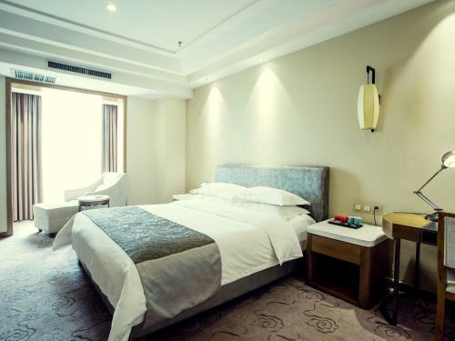 Hotel ??????