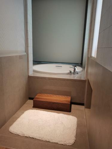 Zhengzhou Crossing Hotel