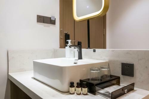 No.5 Vogue Hotel Suzhou