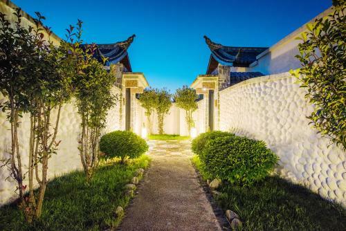 Hotel Dali Butterfly Resort