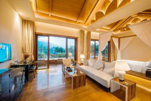 Hotel Dali Butterfly Resort