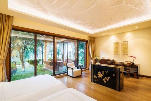 Hotel Dali Butterfly Resort