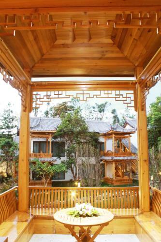 Hotel Dali Butterfly Resort