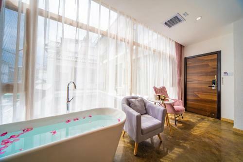 Hostal Dali Runmei Guest House