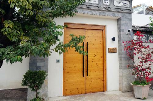 Dali Yeshu Hotel