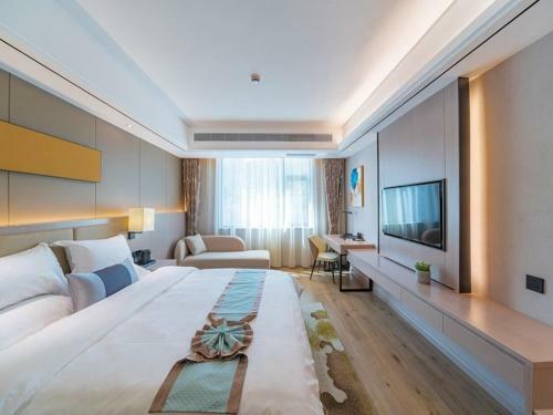 Greentree Eastern Dali Railway Station Hotel