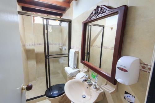 Hotel Embera