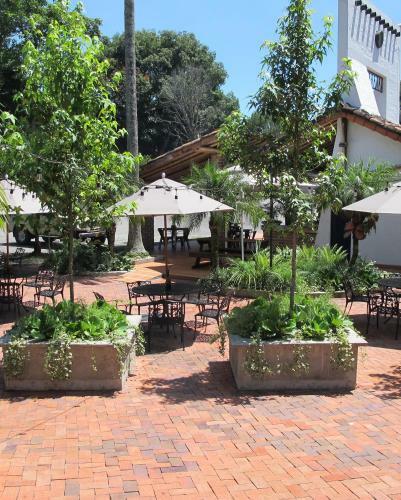 Hotel Rancho Eden