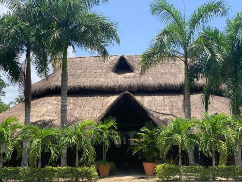 Hotel Regatta Campestre
