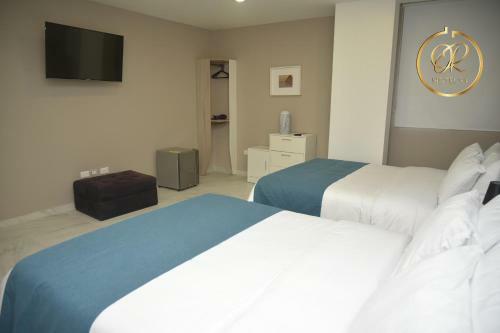 Or Hotel 94