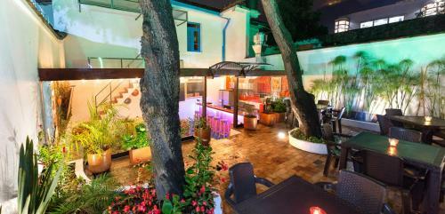 Granada Hostel