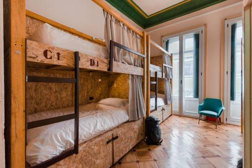 Albergue Hostal R10