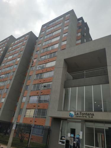 Apartamento Amoblado En Excelente Ubicacion