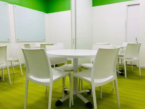 Hotel Esstudia 17-4
