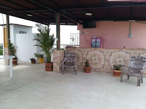 Albergue Hostal Happy Day