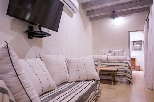Leones de Alba Hotel Boutique