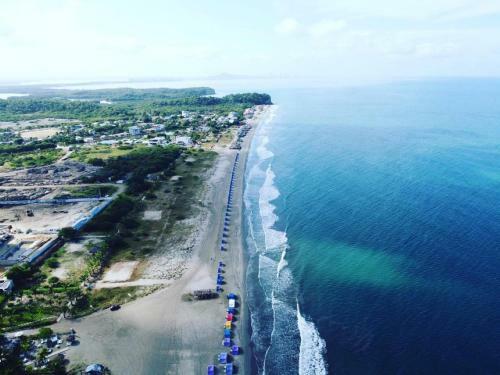 Albergue Zion Beach House