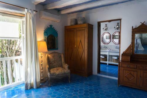 Charming 4br House W/pool In Downtown Near Beaches & Churches