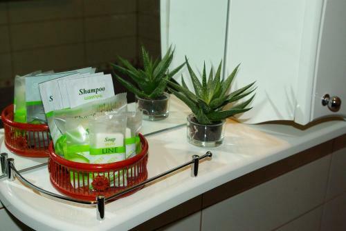 Hostal Guest House "from Home To Home"