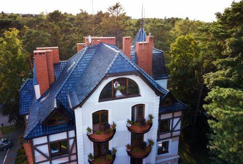 Lumier Hotel