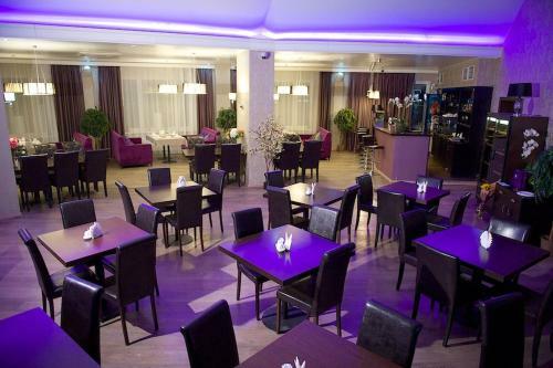 Vozdvizhenskoe Park Hotel