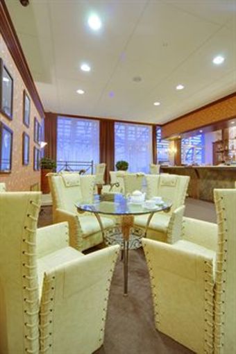 Repino Cronwell Park Hotel