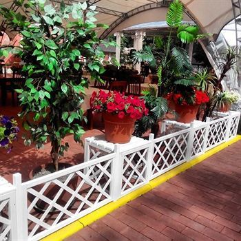 Hotel Avshar Club