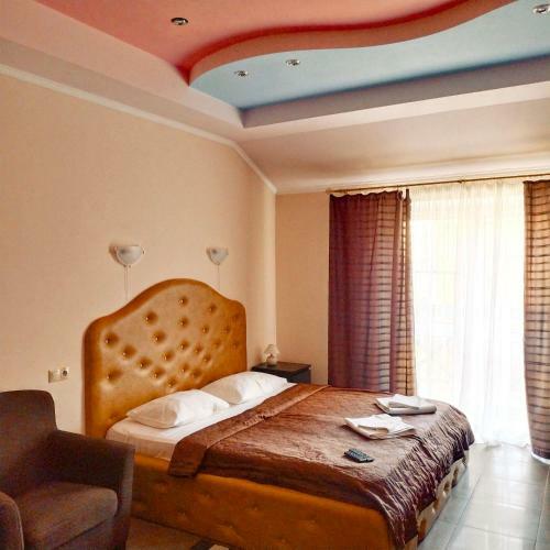 Meridian Hotel