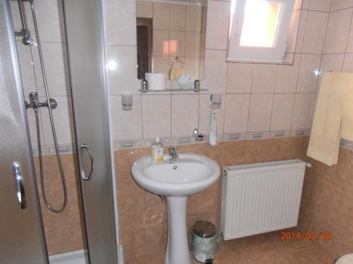 Hostal Pensiunea Doma'r - Alina