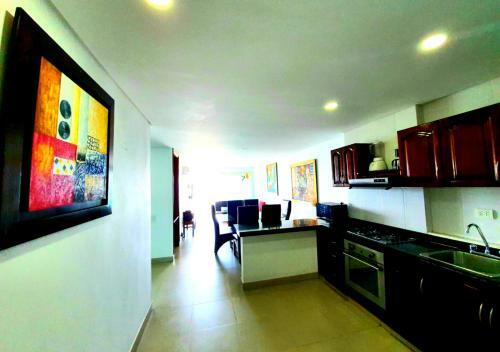 Apartamento Frente A La Playa El Laguito Bocagrande