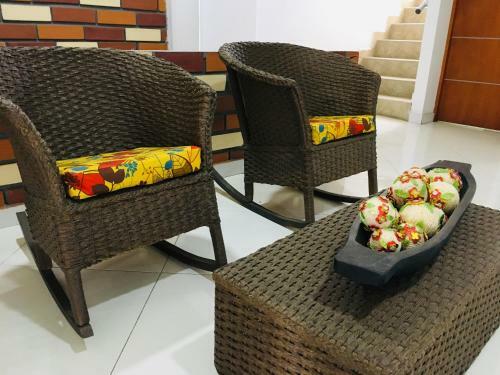 Hotel Canoa Inn
