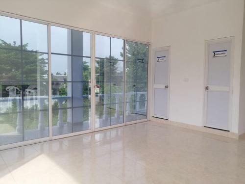 Hostal Caba�a Navia�s Blue