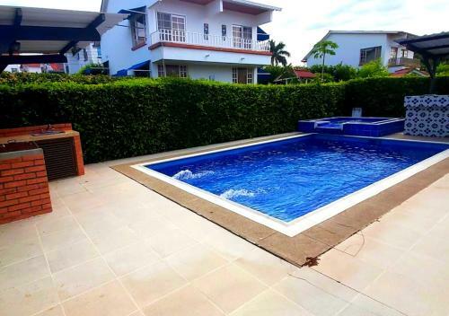 Casa Quinta Con Piscina Privada Girardot