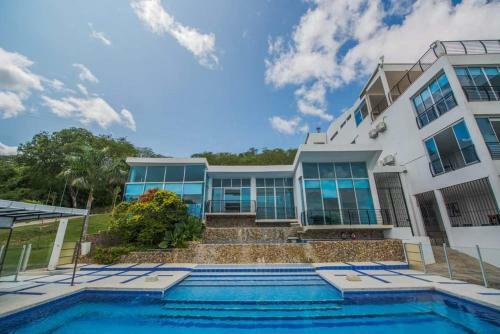 Hotel Campestre La Monta�a