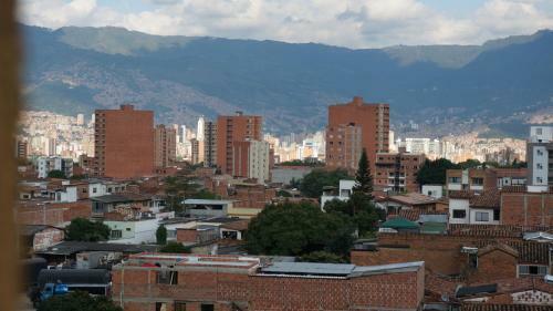 Apartamento 2 Alcobas Piso Alto