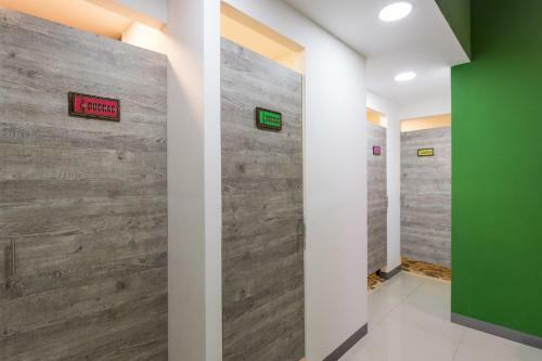 Hostal Parceros Med Hostel