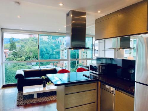 Apartamento Modern Studio - Pool, Gym - Near Everything.