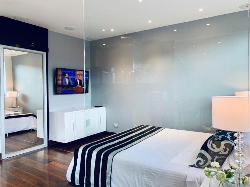 Apartamento Modern Studio - Pool, Gym - Near Everything.