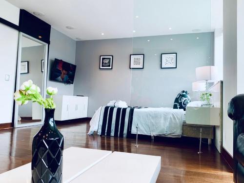 Apartamento Modern Studio - Pool, Gym - Near Everything.
