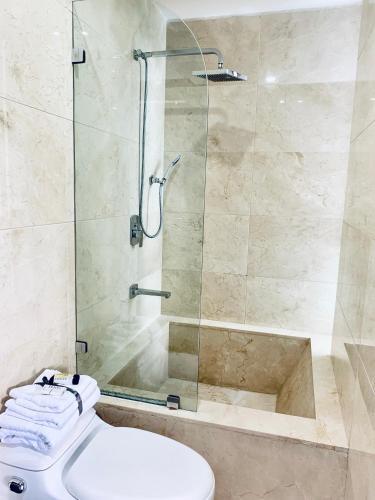 Apartamento Modern Studio - Pool, Gym - Near Everything.