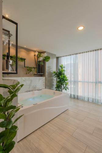Hotel Vpv Suites