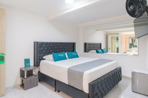 Hotel Ayenda Urbano 70