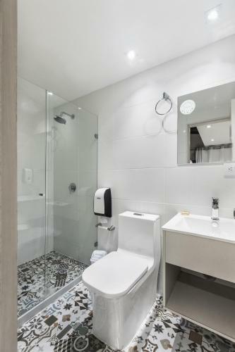 3h Hotel Av 70