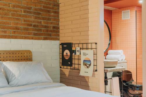The Somos Hotel