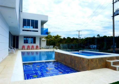 Casa Con Piscina Y Jacuzzi Privado En Melgar