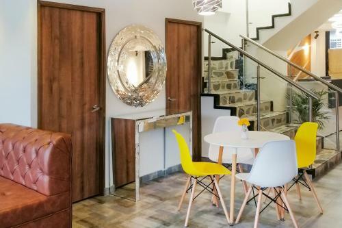 Ayenda 1135 Hotel Go